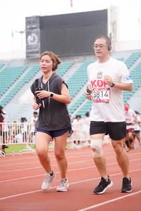 BIB: 3814
                            <button type="button" onclick="openModal(6057168)" class="btn btn-primary btn-sm float-right btn-popup" data-toggle="modal" data-target=".modal-high-quality">
                        <i class="fas fa-shopping-cart"></i> Add to Cart
                    </button>
                                            <button type="button" onclick="isThisMe(6057168, true)" class="btn btn-success btn-sm float-right btn-popup btn-isme hidden" data-toggle="tooltip" data-placement="bottom" title="นี่คือรูปของคุณใช่ไหม คลิกที่นี่เพื่อเอาเข้าอัลบั้ม">
                        <i class="fas fa-plus"></i> Add to album
                    </button>
                    <button type="button" onclick="isThisMe(6057168, false)" class="btn btn-warning btn-sm float-right btn-popup btn-isnotme hidden">
                        <i class="fas fa-ban"></i> Remove from album
                    </button>