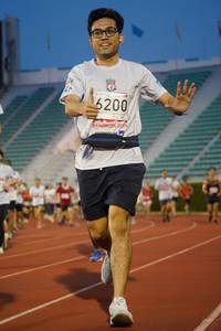 BIB: 6200
                            <button type="button" onclick="openModal(6109880)" class="btn btn-primary btn-sm float-right btn-popup" data-toggle="modal" data-target=".modal-high-quality">
                        <i class="fas fa-shopping-cart"></i> Add to Cart
                    </button>
                                            <button type="button" onclick="isThisMe(6109880, true)" class="btn btn-success btn-sm float-right btn-popup btn-isme hidden" data-toggle="tooltip" data-placement="bottom" title="นี่คือรูปของคุณใช่ไหม คลิกที่นี่เพื่อเอาเข้าอัลบั้ม">
                        <i class="fas fa-plus"></i> Add to album
                    </button>
                    <button type="button" onclick="isThisMe(6109880, false)" class="btn btn-warning btn-sm float-right btn-popup btn-isnotme hidden">
                        <i class="fas fa-ban"></i> Remove from album
                    </button>