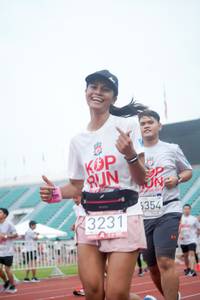 BIB: 354, 23231
                            <button type="button" onclick="openModal(6077592)" class="btn btn-primary btn-sm float-right btn-popup" data-toggle="modal" data-target=".modal-high-quality">
                        <i class="fas fa-shopping-cart"></i> Add to Cart
                    </button>
                                            <button type="button" onclick="isThisMe(6077592, true)" class="btn btn-success btn-sm float-right btn-popup btn-isme hidden" data-toggle="tooltip" data-placement="bottom" title="นี่คือรูปของคุณใช่ไหม คลิกที่นี่เพื่อเอาเข้าอัลบั้ม">
                        <i class="fas fa-plus"></i> Add to album
                    </button>
                    <button type="button" onclick="isThisMe(6077592, false)" class="btn btn-warning btn-sm float-right btn-popup btn-isnotme hidden">
                        <i class="fas fa-ban"></i> Remove from album
                    </button>