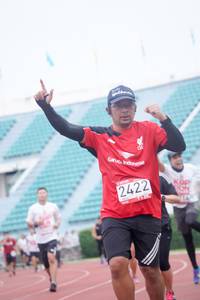 BIB: 2422
                            <button type="button" onclick="openModal(6077847)" class="btn btn-primary btn-sm float-right btn-popup" data-toggle="modal" data-target=".modal-high-quality">
                        <i class="fas fa-shopping-cart"></i> Add to Cart
                    </button>
                                            <button type="button" onclick="isThisMe(6077847, true)" class="btn btn-success btn-sm float-right btn-popup btn-isme hidden" data-toggle="tooltip" data-placement="bottom" title="นี่คือรูปของคุณใช่ไหม คลิกที่นี่เพื่อเอาเข้าอัลบั้ม">
                        <i class="fas fa-plus"></i> Add to album
                    </button>
                    <button type="button" onclick="isThisMe(6077847, false)" class="btn btn-warning btn-sm float-right btn-popup btn-isnotme hidden">
                        <i class="fas fa-ban"></i> Remove from album
                    </button>