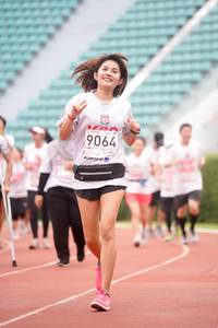 BIB: 9064
                            <button type="button" onclick="openModal(6053676)" class="btn btn-primary btn-sm float-right btn-popup" data-toggle="modal" data-target=".modal-high-quality">
                        <i class="fas fa-shopping-cart"></i> Add to Cart
                    </button>
                                            <button type="button" onclick="isThisMe(6053676, true)" class="btn btn-success btn-sm float-right btn-popup btn-isme hidden" data-toggle="tooltip" data-placement="bottom" title="นี่คือรูปของคุณใช่ไหม คลิกที่นี่เพื่อเอาเข้าอัลบั้ม">
                        <i class="fas fa-plus"></i> Add to album
                    </button>
                    <button type="button" onclick="isThisMe(6053676, false)" class="btn btn-warning btn-sm float-right btn-popup btn-isnotme hidden">
                        <i class="fas fa-ban"></i> Remove from album
                    </button>