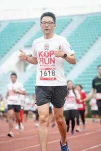 BIB: 2019, 1618
                            <button type="button" onclick="openModal(6077669)" class="btn btn-primary btn-sm float-right btn-popup" data-toggle="modal" data-target=".modal-high-quality">
                        <i class="fas fa-shopping-cart"></i> Add to Cart
                    </button>
                                            <button type="button" onclick="isThisMe(6077669, true)" class="btn btn-success btn-sm float-right btn-popup btn-isme hidden" data-toggle="tooltip" data-placement="bottom" title="นี่คือรูปของคุณใช่ไหม คลิกที่นี่เพื่อเอาเข้าอัลบั้ม">
                        <i class="fas fa-plus"></i> Add to album
                    </button>
                    <button type="button" onclick="isThisMe(6077669, false)" class="btn btn-warning btn-sm float-right btn-popup btn-isnotme hidden">
                        <i class="fas fa-ban"></i> Remove from album
                    </button>