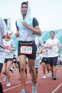 BIB: 3839, 579, 024
                            <button type="button" onclick="openModal(6069999)" class="btn btn-primary btn-sm float-right btn-popup" data-toggle="modal" data-target=".modal-high-quality">
                        <i class="fas fa-shopping-cart"></i> Add to Cart
                    </button>
                                            <button type="button" onclick="isThisMe(6069999, true)" class="btn btn-success btn-sm float-right btn-popup btn-isme hidden" data-toggle="tooltip" data-placement="bottom" title="นี่คือรูปของคุณใช่ไหม คลิกที่นี่เพื่อเอาเข้าอัลบั้ม">
                        <i class="fas fa-plus"></i> Add to album
                    </button>
                    <button type="button" onclick="isThisMe(6069999, false)" class="btn btn-warning btn-sm float-right btn-popup btn-isnotme hidden">
                        <i class="fas fa-ban"></i> Remove from album
                    </button>