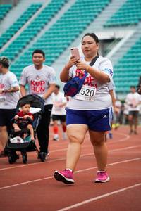 BIB: 520
                            <button type="button" onclick="openModal(6061849)" class="btn btn-primary btn-sm float-right btn-popup" data-toggle="modal" data-target=".modal-high-quality">
                        <i class="fas fa-shopping-cart"></i> Add to Cart
                    </button>
                                            <button type="button" onclick="isThisMe(6061849, true)" class="btn btn-success btn-sm float-right btn-popup btn-isme hidden" data-toggle="tooltip" data-placement="bottom" title="นี่คือรูปของคุณใช่ไหม คลิกที่นี่เพื่อเอาเข้าอัลบั้ม">
                        <i class="fas fa-plus"></i> Add to album
                    </button>
                    <button type="button" onclick="isThisMe(6061849, false)" class="btn btn-warning btn-sm float-right btn-popup btn-isnotme hidden">
                        <i class="fas fa-ban"></i> Remove from album
                    </button>