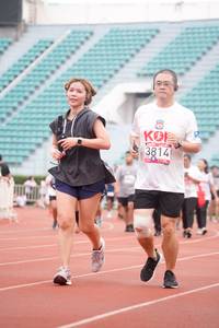 BIB: 3814
                            <button type="button" onclick="openModal(6057227)" class="btn btn-primary btn-sm float-right btn-popup" data-toggle="modal" data-target=".modal-high-quality">
                        <i class="fas fa-shopping-cart"></i> Add to Cart
                    </button>
                                            <button type="button" onclick="isThisMe(6057227, true)" class="btn btn-success btn-sm float-right btn-popup btn-isme hidden" data-toggle="tooltip" data-placement="bottom" title="นี่คือรูปของคุณใช่ไหม คลิกที่นี่เพื่อเอาเข้าอัลบั้ม">
                        <i class="fas fa-plus"></i> Add to album
                    </button>
                    <button type="button" onclick="isThisMe(6057227, false)" class="btn btn-warning btn-sm float-right btn-popup btn-isnotme hidden">
                        <i class="fas fa-ban"></i> Remove from album
                    </button>