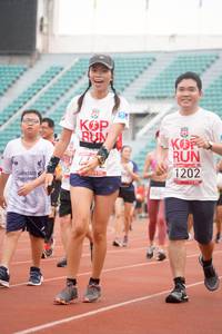 BIB: 1202, 705
                            <button type="button" onclick="openModal(6053243)" class="btn btn-primary btn-sm float-right btn-popup" data-toggle="modal" data-target=".modal-high-quality">
                        <i class="fas fa-shopping-cart"></i> Add to Cart
                    </button>
                                            <button type="button" onclick="isThisMe(6053243, true)" class="btn btn-success btn-sm float-right btn-popup btn-isme hidden" data-toggle="tooltip" data-placement="bottom" title="นี่คือรูปของคุณใช่ไหม คลิกที่นี่เพื่อเอาเข้าอัลบั้ม">
                        <i class="fas fa-plus"></i> Add to album
                    </button>
                    <button type="button" onclick="isThisMe(6053243, false)" class="btn btn-warning btn-sm float-right btn-popup btn-isnotme hidden">
                        <i class="fas fa-ban"></i> Remove from album
                    </button>