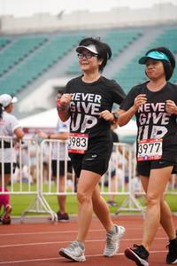 BIB: 3983, 3977
                            <button type="button" onclick="openModal(6046081)" class="btn btn-primary btn-sm float-right btn-popup" data-toggle="modal" data-target=".modal-high-quality">
                        <i class="fas fa-shopping-cart"></i> Add to Cart
                    </button>
                                            <button type="button" onclick="isThisMe(6046081, true)" class="btn btn-success btn-sm float-right btn-popup btn-isme hidden" data-toggle="tooltip" data-placement="bottom" title="นี่คือรูปของคุณใช่ไหม คลิกที่นี่เพื่อเอาเข้าอัลบั้ม">
                        <i class="fas fa-plus"></i> Add to album
                    </button>
                    <button type="button" onclick="isThisMe(6046081, false)" class="btn btn-warning btn-sm float-right btn-popup btn-isnotme hidden">
                        <i class="fas fa-ban"></i> Remove from album
                    </button>