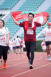 BIB: 4490, 077, 2019
                            <button type="button" onclick="openModal(6069927)" class="btn btn-primary btn-sm float-right btn-popup" data-toggle="modal" data-target=".modal-high-quality">
                        <i class="fas fa-shopping-cart"></i> Add to Cart
                    </button>
                                            <button type="button" onclick="isThisMe(6069927, true)" class="btn btn-success btn-sm float-right btn-popup btn-isme hidden" data-toggle="tooltip" data-placement="bottom" title="นี่คือรูปของคุณใช่ไหม คลิกที่นี่เพื่อเอาเข้าอัลบั้ม">
                        <i class="fas fa-plus"></i> Add to album
                    </button>
                    <button type="button" onclick="isThisMe(6069927, false)" class="btn btn-warning btn-sm float-right btn-popup btn-isnotme hidden">
                        <i class="fas fa-ban"></i> Remove from album
                    </button>