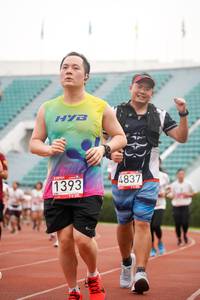 BIB: 4837, 1393
                            <button type="button" onclick="openModal(6050567)" class="btn btn-primary btn-sm float-right btn-popup" data-toggle="modal" data-target=".modal-high-quality">
                        <i class="fas fa-shopping-cart"></i> Add to Cart
                    </button>
                                            <button type="button" onclick="isThisMe(6050567, true)" class="btn btn-success btn-sm float-right btn-popup btn-isme hidden" data-toggle="tooltip" data-placement="bottom" title="นี่คือรูปของคุณใช่ไหม คลิกที่นี่เพื่อเอาเข้าอัลบั้ม">
                        <i class="fas fa-plus"></i> Add to album
                    </button>
                    <button type="button" onclick="isThisMe(6050567, false)" class="btn btn-warning btn-sm float-right btn-popup btn-isnotme hidden">
                        <i class="fas fa-ban"></i> Remove from album
                    </button>