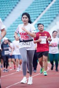 BIB: 201, 8242
                            <button type="button" onclick="openModal(6070120)" class="btn btn-primary btn-sm float-right btn-popup" data-toggle="modal" data-target=".modal-high-quality">
                        <i class="fas fa-shopping-cart"></i> Add to Cart
                    </button>
                                            <button type="button" onclick="isThisMe(6070120, true)" class="btn btn-success btn-sm float-right btn-popup btn-isme hidden" data-toggle="tooltip" data-placement="bottom" title="นี่คือรูปของคุณใช่ไหม คลิกที่นี่เพื่อเอาเข้าอัลบั้ม">
                        <i class="fas fa-plus"></i> Add to album
                    </button>
                    <button type="button" onclick="isThisMe(6070120, false)" class="btn btn-warning btn-sm float-right btn-popup btn-isnotme hidden">
                        <i class="fas fa-ban"></i> Remove from album
                    </button>