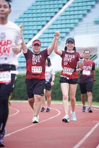 BIB: 1892, 2248, 2172
                            <button type="button" onclick="openModal(6069659)" class="btn btn-primary btn-sm float-right btn-popup" data-toggle="modal" data-target=".modal-high-quality">
                        <i class="fas fa-shopping-cart"></i> Add to Cart
                    </button>
                                            <button type="button" onclick="isThisMe(6069659, true)" class="btn btn-success btn-sm float-right btn-popup btn-isme hidden" data-toggle="tooltip" data-placement="bottom" title="นี่คือรูปของคุณใช่ไหม คลิกที่นี่เพื่อเอาเข้าอัลบั้ม">
                        <i class="fas fa-plus"></i> Add to album
                    </button>
                    <button type="button" onclick="isThisMe(6069659, false)" class="btn btn-warning btn-sm float-right btn-popup btn-isnotme hidden">
                        <i class="fas fa-ban"></i> Remove from album
                    </button>