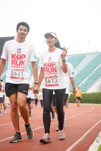 BIB: 201, 5631, 2019, 5613
                            <button type="button" onclick="openModal(6053697)" class="btn btn-primary btn-sm float-right btn-popup" data-toggle="modal" data-target=".modal-high-quality">
                        <i class="fas fa-shopping-cart"></i> Add to Cart
                    </button>
                                            <button type="button" onclick="isThisMe(6053697, true)" class="btn btn-success btn-sm float-right btn-popup btn-isme hidden" data-toggle="tooltip" data-placement="bottom" title="นี่คือรูปของคุณใช่ไหม คลิกที่นี่เพื่อเอาเข้าอัลบั้ม">
                        <i class="fas fa-plus"></i> Add to album
                    </button>
                    <button type="button" onclick="isThisMe(6053697, false)" class="btn btn-warning btn-sm float-right btn-popup btn-isnotme hidden">
                        <i class="fas fa-ban"></i> Remove from album
                    </button>