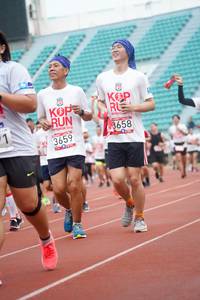 BIB: 201, 3658, 3659
                            <button type="button" onclick="openModal(6069646)" class="btn btn-primary btn-sm float-right btn-popup" data-toggle="modal" data-target=".modal-high-quality">
                        <i class="fas fa-shopping-cart"></i> Add to Cart
                    </button>
                                            <button type="button" onclick="isThisMe(6069646, true)" class="btn btn-success btn-sm float-right btn-popup btn-isme hidden" data-toggle="tooltip" data-placement="bottom" title="นี่คือรูปของคุณใช่ไหม คลิกที่นี่เพื่อเอาเข้าอัลบั้ม">
                        <i class="fas fa-plus"></i> Add to album
                    </button>
                    <button type="button" onclick="isThisMe(6069646, false)" class="btn btn-warning btn-sm float-right btn-popup btn-isnotme hidden">
                        <i class="fas fa-ban"></i> Remove from album
                    </button>