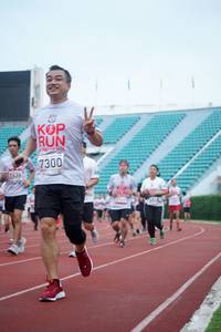 BIB: 7300, 7636
                            <button type="button" onclick="openModal(6077619)" class="btn btn-primary btn-sm float-right btn-popup" data-toggle="modal" data-target=".modal-high-quality">
                        <i class="fas fa-shopping-cart"></i> Add to Cart
                    </button>
                                            <button type="button" onclick="isThisMe(6077619, true)" class="btn btn-success btn-sm float-right btn-popup btn-isme hidden" data-toggle="tooltip" data-placement="bottom" title="นี่คือรูปของคุณใช่ไหม คลิกที่นี่เพื่อเอาเข้าอัลบั้ม">
                        <i class="fas fa-plus"></i> Add to album
                    </button>
                    <button type="button" onclick="isThisMe(6077619, false)" class="btn btn-warning btn-sm float-right btn-popup btn-isnotme hidden">
                        <i class="fas fa-ban"></i> Remove from album
                    </button>