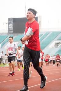 BIB: 8586
                            <button type="button" onclick="openModal(6057280)" class="btn btn-primary btn-sm float-right btn-popup" data-toggle="modal" data-target=".modal-high-quality">
                        <i class="fas fa-shopping-cart"></i> Add to Cart
                    </button>
                                            <button type="button" onclick="isThisMe(6057280, true)" class="btn btn-success btn-sm float-right btn-popup btn-isme hidden" data-toggle="tooltip" data-placement="bottom" title="นี่คือรูปของคุณใช่ไหม คลิกที่นี่เพื่อเอาเข้าอัลบั้ม">
                        <i class="fas fa-plus"></i> Add to album
                    </button>
                    <button type="button" onclick="isThisMe(6057280, false)" class="btn btn-warning btn-sm float-right btn-popup btn-isnotme hidden">
                        <i class="fas fa-ban"></i> Remove from album
                    </button>