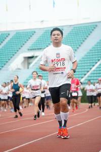 BIB: 2918, 2019
                            <button type="button" onclick="openModal(6070195)" class="btn btn-primary btn-sm float-right btn-popup" data-toggle="modal" data-target=".modal-high-quality">
                        <i class="fas fa-shopping-cart"></i> Add to Cart
                    </button>
                                            <button type="button" onclick="isThisMe(6070195, true)" class="btn btn-success btn-sm float-right btn-popup btn-isme hidden" data-toggle="tooltip" data-placement="bottom" title="นี่คือรูปของคุณใช่ไหม คลิกที่นี่เพื่อเอาเข้าอัลบั้ม">
                        <i class="fas fa-plus"></i> Add to album
                    </button>
                    <button type="button" onclick="isThisMe(6070195, false)" class="btn btn-warning btn-sm float-right btn-popup btn-isnotme hidden">
                        <i class="fas fa-ban"></i> Remove from album
                    </button>