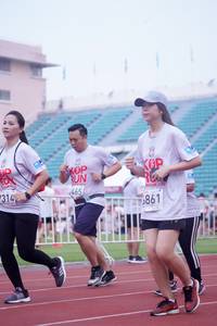 BIB: 2019, 314, 465, 861
                            <button type="button" onclick="openModal(6077603)" class="btn btn-primary btn-sm float-right btn-popup" data-toggle="modal" data-target=".modal-high-quality">
                        <i class="fas fa-shopping-cart"></i> Add to Cart
                    </button>
                                            <button type="button" onclick="isThisMe(6077603, true)" class="btn btn-success btn-sm float-right btn-popup btn-isme hidden" data-toggle="tooltip" data-placement="bottom" title="นี่คือรูปของคุณใช่ไหม คลิกที่นี่เพื่อเอาเข้าอัลบั้ม">
                        <i class="fas fa-plus"></i> Add to album
                    </button>
                    <button type="button" onclick="isThisMe(6077603, false)" class="btn btn-warning btn-sm float-right btn-popup btn-isnotme hidden">
                        <i class="fas fa-ban"></i> Remove from album
                    </button>