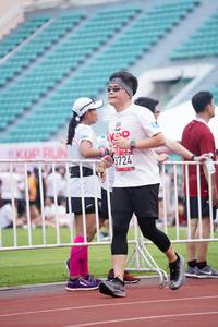 BIB: 3724
                            <button type="button" onclick="openModal(6059461)" class="btn btn-primary btn-sm float-right btn-popup" data-toggle="modal" data-target=".modal-high-quality">
                        <i class="fas fa-shopping-cart"></i> Add to Cart
                    </button>
                                            <button type="button" onclick="isThisMe(6059461, true)" class="btn btn-success btn-sm float-right btn-popup btn-isme hidden" data-toggle="tooltip" data-placement="bottom" title="นี่คือรูปของคุณใช่ไหม คลิกที่นี่เพื่อเอาเข้าอัลบั้ม">
                        <i class="fas fa-plus"></i> Add to album
                    </button>
                    <button type="button" onclick="isThisMe(6059461, false)" class="btn btn-warning btn-sm float-right btn-popup btn-isnotme hidden">
                        <i class="fas fa-ban"></i> Remove from album
                    </button>