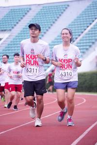 BIB: 6310, 6311, 270
                            <button type="button" onclick="openModal(6077652)" class="btn btn-primary btn-sm float-right btn-popup" data-toggle="modal" data-target=".modal-high-quality">
                        <i class="fas fa-shopping-cart"></i> Add to Cart
                    </button>
                                            <button type="button" onclick="isThisMe(6077652, true)" class="btn btn-success btn-sm float-right btn-popup btn-isme hidden" data-toggle="tooltip" data-placement="bottom" title="นี่คือรูปของคุณใช่ไหม คลิกที่นี่เพื่อเอาเข้าอัลบั้ม">
                        <i class="fas fa-plus"></i> Add to album
                    </button>
                    <button type="button" onclick="isThisMe(6077652, false)" class="btn btn-warning btn-sm float-right btn-popup btn-isnotme hidden">
                        <i class="fas fa-ban"></i> Remove from album
                    </button>