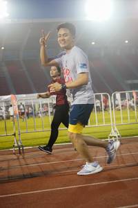 BIB: 
                            <button type="button" onclick="openModal(6109634)" class="btn btn-primary btn-sm float-right btn-popup" data-toggle="modal" data-target=".modal-high-quality">
                        <i class="fas fa-shopping-cart"></i> Add to Cart
                    </button>
                                            <button type="button" onclick="isThisMe(6109634, true)" class="btn btn-success btn-sm float-right btn-popup btn-isme hidden" data-toggle="tooltip" data-placement="bottom" title="นี่คือรูปของคุณใช่ไหม คลิกที่นี่เพื่อเอาเข้าอัลบั้ม">
                        <i class="fas fa-plus"></i> Add to album
                    </button>
                    <button type="button" onclick="isThisMe(6109634, false)" class="btn btn-warning btn-sm float-right btn-popup btn-isnotme hidden">
                        <i class="fas fa-ban"></i> Remove from album
                    </button>