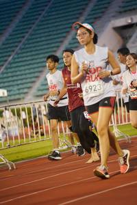 BIB: 6923, 483
                            <button type="button" onclick="openModal(6072014)" class="btn btn-primary btn-sm float-right btn-popup" data-toggle="modal" data-target=".modal-high-quality">
                        <i class="fas fa-shopping-cart"></i> Add to Cart
                    </button>
                                            <button type="button" onclick="isThisMe(6072014, true)" class="btn btn-success btn-sm float-right btn-popup btn-isme hidden" data-toggle="tooltip" data-placement="bottom" title="นี่คือรูปของคุณใช่ไหม คลิกที่นี่เพื่อเอาเข้าอัลบั้ม">
                        <i class="fas fa-plus"></i> Add to album
                    </button>
                    <button type="button" onclick="isThisMe(6072014, false)" class="btn btn-warning btn-sm float-right btn-popup btn-isnotme hidden">
                        <i class="fas fa-ban"></i> Remove from album
                    </button>