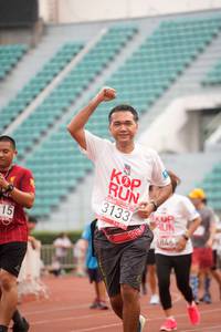 BIB: 3133, 1846, 5666660
                            <button type="button" onclick="openModal(6050115)" class="btn btn-primary btn-sm float-right btn-popup" data-toggle="modal" data-target=".modal-high-quality">
                        <i class="fas fa-shopping-cart"></i> Add to Cart
                    </button>
                                            <button type="button" onclick="isThisMe(6050115, true)" class="btn btn-success btn-sm float-right btn-popup btn-isme hidden" data-toggle="tooltip" data-placement="bottom" title="นี่คือรูปของคุณใช่ไหม คลิกที่นี่เพื่อเอาเข้าอัลบั้ม">
                        <i class="fas fa-plus"></i> Add to album
                    </button>
                    <button type="button" onclick="isThisMe(6050115, false)" class="btn btn-warning btn-sm float-right btn-popup btn-isnotme hidden">
                        <i class="fas fa-ban"></i> Remove from album
                    </button>