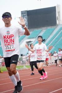 BIB: 3527, 4792
                            <button type="button" onclick="openModal(6059470)" class="btn btn-primary btn-sm float-right btn-popup" data-toggle="modal" data-target=".modal-high-quality">
                        <i class="fas fa-shopping-cart"></i> Add to Cart
                    </button>
                                            <button type="button" onclick="isThisMe(6059470, true)" class="btn btn-success btn-sm float-right btn-popup btn-isme hidden" data-toggle="tooltip" data-placement="bottom" title="นี่คือรูปของคุณใช่ไหม คลิกที่นี่เพื่อเอาเข้าอัลบั้ม">
                        <i class="fas fa-plus"></i> Add to album
                    </button>
                    <button type="button" onclick="isThisMe(6059470, false)" class="btn btn-warning btn-sm float-right btn-popup btn-isnotme hidden">
                        <i class="fas fa-ban"></i> Remove from album
                    </button>