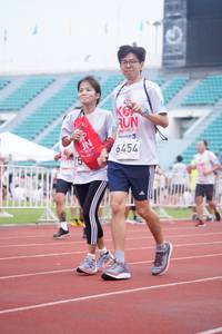 BIB: 6454, 995
                            <button type="button" onclick="openModal(6069915)" class="btn btn-primary btn-sm float-right btn-popup" data-toggle="modal" data-target=".modal-high-quality">
                        <i class="fas fa-shopping-cart"></i> Add to Cart
                    </button>
                                            <button type="button" onclick="isThisMe(6069915, true)" class="btn btn-success btn-sm float-right btn-popup btn-isme hidden" data-toggle="tooltip" data-placement="bottom" title="นี่คือรูปของคุณใช่ไหม คลิกที่นี่เพื่อเอาเข้าอัลบั้ม">
                        <i class="fas fa-plus"></i> Add to album
                    </button>
                    <button type="button" onclick="isThisMe(6069915, false)" class="btn btn-warning btn-sm float-right btn-popup btn-isnotme hidden">
                        <i class="fas fa-ban"></i> Remove from album
                    </button>