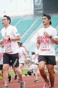 BIB: 2451, 2019, 4040
                            <button type="button" onclick="openModal(6077677)" class="btn btn-primary btn-sm float-right btn-popup" data-toggle="modal" data-target=".modal-high-quality">
                        <i class="fas fa-shopping-cart"></i> Add to Cart
                    </button>
                                            <button type="button" onclick="isThisMe(6077677, true)" class="btn btn-success btn-sm float-right btn-popup btn-isme hidden" data-toggle="tooltip" data-placement="bottom" title="นี่คือรูปของคุณใช่ไหม คลิกที่นี่เพื่อเอาเข้าอัลบั้ม">
                        <i class="fas fa-plus"></i> Add to album
                    </button>
                    <button type="button" onclick="isThisMe(6077677, false)" class="btn btn-warning btn-sm float-right btn-popup btn-isnotme hidden">
                        <i class="fas fa-ban"></i> Remove from album
                    </button>