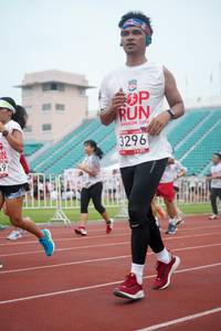 BIB: 2019, 3296
                            <button type="button" onclick="openModal(6077611)" class="btn btn-primary btn-sm float-right btn-popup" data-toggle="modal" data-target=".modal-high-quality">
                        <i class="fas fa-shopping-cart"></i> Add to Cart
                    </button>
                                            <button type="button" onclick="isThisMe(6077611, true)" class="btn btn-success btn-sm float-right btn-popup btn-isme hidden" data-toggle="tooltip" data-placement="bottom" title="นี่คือรูปของคุณใช่ไหม คลิกที่นี่เพื่อเอาเข้าอัลบั้ม">
                        <i class="fas fa-plus"></i> Add to album
                    </button>
                    <button type="button" onclick="isThisMe(6077611, false)" class="btn btn-warning btn-sm float-right btn-popup btn-isnotme hidden">
                        <i class="fas fa-ban"></i> Remove from album
                    </button>