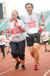 BIB: 7197, 7198, 2148
                            <button type="button" onclick="openModal(6053455)" class="btn btn-primary btn-sm float-right btn-popup" data-toggle="modal" data-target=".modal-high-quality">
                        <i class="fas fa-shopping-cart"></i> Add to Cart
                    </button>
                                            <button type="button" onclick="isThisMe(6053455, true)" class="btn btn-success btn-sm float-right btn-popup btn-isme hidden" data-toggle="tooltip" data-placement="bottom" title="นี่คือรูปของคุณใช่ไหม คลิกที่นี่เพื่อเอาเข้าอัลบั้ม">
                        <i class="fas fa-plus"></i> Add to album
                    </button>
                    <button type="button" onclick="isThisMe(6053455, false)" class="btn btn-warning btn-sm float-right btn-popup btn-isnotme hidden">
                        <i class="fas fa-ban"></i> Remove from album
                    </button>