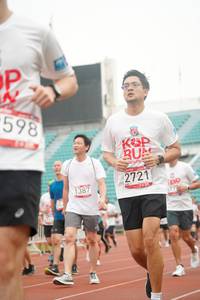 BIB: 598, 2721, 1387
                            <button type="button" onclick="openModal(6059834)" class="btn btn-primary btn-sm float-right btn-popup" data-toggle="modal" data-target=".modal-high-quality">
                        <i class="fas fa-shopping-cart"></i> Add to Cart
                    </button>
                                            <button type="button" onclick="isThisMe(6059834, true)" class="btn btn-success btn-sm float-right btn-popup btn-isme hidden" data-toggle="tooltip" data-placement="bottom" title="นี่คือรูปของคุณใช่ไหม คลิกที่นี่เพื่อเอาเข้าอัลบั้ม">
                        <i class="fas fa-plus"></i> Add to album
                    </button>
                    <button type="button" onclick="isThisMe(6059834, false)" class="btn btn-warning btn-sm float-right btn-popup btn-isnotme hidden">
                        <i class="fas fa-ban"></i> Remove from album
                    </button>