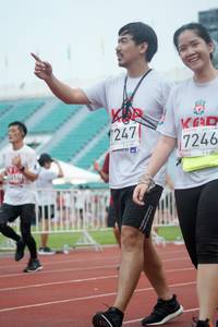 BIB: 7246, 1247, 010
                            <button type="button" onclick="openModal(6077586)" class="btn btn-primary btn-sm float-right btn-popup" data-toggle="modal" data-target=".modal-high-quality">
                        <i class="fas fa-shopping-cart"></i> Add to Cart
                    </button>
                                            <button type="button" onclick="isThisMe(6077586, true)" class="btn btn-success btn-sm float-right btn-popup btn-isme hidden" data-toggle="tooltip" data-placement="bottom" title="นี่คือรูปของคุณใช่ไหม คลิกที่นี่เพื่อเอาเข้าอัลบั้ม">
                        <i class="fas fa-plus"></i> Add to album
                    </button>
                    <button type="button" onclick="isThisMe(6077586, false)" class="btn btn-warning btn-sm float-right btn-popup btn-isnotme hidden">
                        <i class="fas fa-ban"></i> Remove from album
                    </button>