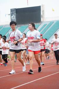 BIB: 620, 6202, 3369, 2812, 2337, 559
                            <button type="button" onclick="openModal(6069679)" class="btn btn-primary btn-sm float-right btn-popup" data-toggle="modal" data-target=".modal-high-quality">
                        <i class="fas fa-shopping-cart"></i> Add to Cart
                    </button>
                                            <button type="button" onclick="isThisMe(6069679, true)" class="btn btn-success btn-sm float-right btn-popup btn-isme hidden" data-toggle="tooltip" data-placement="bottom" title="นี่คือรูปของคุณใช่ไหม คลิกที่นี่เพื่อเอาเข้าอัลบั้ม">
                        <i class="fas fa-plus"></i> Add to album
                    </button>
                    <button type="button" onclick="isThisMe(6069679, false)" class="btn btn-warning btn-sm float-right btn-popup btn-isnotme hidden">
                        <i class="fas fa-ban"></i> Remove from album
                    </button>