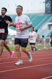 BIB: 802, 8258, 126
                            <button type="button" onclick="openModal(6077440)" class="btn btn-primary btn-sm float-right btn-popup" data-toggle="modal" data-target=".modal-high-quality">
                        <i class="fas fa-shopping-cart"></i> Add to Cart
                    </button>
                                            <button type="button" onclick="isThisMe(6077440, true)" class="btn btn-success btn-sm float-right btn-popup btn-isme hidden" data-toggle="tooltip" data-placement="bottom" title="นี่คือรูปของคุณใช่ไหม คลิกที่นี่เพื่อเอาเข้าอัลบั้ม">
                        <i class="fas fa-plus"></i> Add to album
                    </button>
                    <button type="button" onclick="isThisMe(6077440, false)" class="btn btn-warning btn-sm float-right btn-popup btn-isnotme hidden">
                        <i class="fas fa-ban"></i> Remove from album
                    </button>