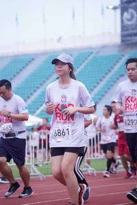 BIB: 465, 2019, 6297, 6861
                            <button type="button" onclick="openModal(6077601)" class="btn btn-primary btn-sm float-right btn-popup" data-toggle="modal" data-target=".modal-high-quality">
                        <i class="fas fa-shopping-cart"></i> Add to Cart
                    </button>
                                            <button type="button" onclick="isThisMe(6077601, true)" class="btn btn-success btn-sm float-right btn-popup btn-isme hidden" data-toggle="tooltip" data-placement="bottom" title="นี่คือรูปของคุณใช่ไหม คลิกที่นี่เพื่อเอาเข้าอัลบั้ม">
                        <i class="fas fa-plus"></i> Add to album
                    </button>
                    <button type="button" onclick="isThisMe(6077601, false)" class="btn btn-warning btn-sm float-right btn-popup btn-isnotme hidden">
                        <i class="fas fa-ban"></i> Remove from album
                    </button>