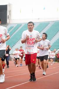 BIB: 833, 2221
                            <button type="button" onclick="openModal(6059852)" class="btn btn-primary btn-sm float-right btn-popup" data-toggle="modal" data-target=".modal-high-quality">
                        <i class="fas fa-shopping-cart"></i> Add to Cart
                    </button>
                                            <button type="button" onclick="isThisMe(6059852, true)" class="btn btn-success btn-sm float-right btn-popup btn-isme hidden" data-toggle="tooltip" data-placement="bottom" title="นี่คือรูปของคุณใช่ไหม คลิกที่นี่เพื่อเอาเข้าอัลบั้ม">
                        <i class="fas fa-plus"></i> Add to album
                    </button>
                    <button type="button" onclick="isThisMe(6059852, false)" class="btn btn-warning btn-sm float-right btn-popup btn-isnotme hidden">
                        <i class="fas fa-ban"></i> Remove from album
                    </button>