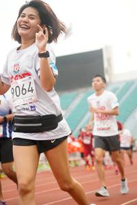 BIB: 9064, 780
                            <button type="button" onclick="openModal(6053677)" class="btn btn-primary btn-sm float-right btn-popup" data-toggle="modal" data-target=".modal-high-quality">
                        <i class="fas fa-shopping-cart"></i> Add to Cart
                    </button>
                                            <button type="button" onclick="isThisMe(6053677, true)" class="btn btn-success btn-sm float-right btn-popup btn-isme hidden" data-toggle="tooltip" data-placement="bottom" title="นี่คือรูปของคุณใช่ไหม คลิกที่นี่เพื่อเอาเข้าอัลบั้ม">
                        <i class="fas fa-plus"></i> Add to album
                    </button>
                    <button type="button" onclick="isThisMe(6053677, false)" class="btn btn-warning btn-sm float-right btn-popup btn-isnotme hidden">
                        <i class="fas fa-ban"></i> Remove from album
                    </button>