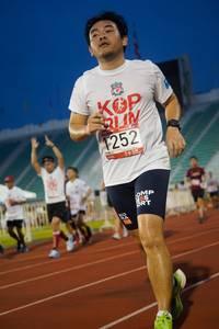 BIB: 4252
                            <button type="button" onclick="openModal(6109689)" class="btn btn-primary btn-sm float-right btn-popup" data-toggle="modal" data-target=".modal-high-quality">
                        <i class="fas fa-shopping-cart"></i> Add to Cart
                    </button>
                                            <button type="button" onclick="isThisMe(6109689, true)" class="btn btn-success btn-sm float-right btn-popup btn-isme hidden" data-toggle="tooltip" data-placement="bottom" title="นี่คือรูปของคุณใช่ไหม คลิกที่นี่เพื่อเอาเข้าอัลบั้ม">
                        <i class="fas fa-plus"></i> Add to album
                    </button>
                    <button type="button" onclick="isThisMe(6109689, false)" class="btn btn-warning btn-sm float-right btn-popup btn-isnotme hidden">
                        <i class="fas fa-ban"></i> Remove from album
                    </button>