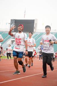 BIB: 4295, 8527, 1926
                            <button type="button" onclick="openModal(6056995)" class="btn btn-primary btn-sm float-right btn-popup" data-toggle="modal" data-target=".modal-high-quality">
                        <i class="fas fa-shopping-cart"></i> Add to Cart
                    </button>
                                            <button type="button" onclick="isThisMe(6056995, true)" class="btn btn-success btn-sm float-right btn-popup btn-isme hidden" data-toggle="tooltip" data-placement="bottom" title="นี่คือรูปของคุณใช่ไหม คลิกที่นี่เพื่อเอาเข้าอัลบั้ม">
                        <i class="fas fa-plus"></i> Add to album
                    </button>
                    <button type="button" onclick="isThisMe(6056995, false)" class="btn btn-warning btn-sm float-right btn-popup btn-isnotme hidden">
                        <i class="fas fa-ban"></i> Remove from album
                    </button>