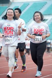 BIB: 2019, 6351, 6061
                            <button type="button" onclick="openModal(6070098)" class="btn btn-primary btn-sm float-right btn-popup" data-toggle="modal" data-target=".modal-high-quality">
                        <i class="fas fa-shopping-cart"></i> Add to Cart
                    </button>
                                            <button type="button" onclick="isThisMe(6070098, true)" class="btn btn-success btn-sm float-right btn-popup btn-isme hidden" data-toggle="tooltip" data-placement="bottom" title="นี่คือรูปของคุณใช่ไหม คลิกที่นี่เพื่อเอาเข้าอัลบั้ม">
                        <i class="fas fa-plus"></i> Add to album
                    </button>
                    <button type="button" onclick="isThisMe(6070098, false)" class="btn btn-warning btn-sm float-right btn-popup btn-isnotme hidden">
                        <i class="fas fa-ban"></i> Remove from album
                    </button>