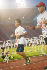 BIB: 122
                            <button type="button" onclick="openModal(6072121)" class="btn btn-primary btn-sm float-right btn-popup" data-toggle="modal" data-target=".modal-high-quality">
                        <i class="fas fa-shopping-cart"></i> Add to Cart
                    </button>
                                            <button type="button" onclick="isThisMe(6072121, true)" class="btn btn-success btn-sm float-right btn-popup btn-isme hidden" data-toggle="tooltip" data-placement="bottom" title="นี่คือรูปของคุณใช่ไหม คลิกที่นี่เพื่อเอาเข้าอัลบั้ม">
                        <i class="fas fa-plus"></i> Add to album
                    </button>
                    <button type="button" onclick="isThisMe(6072121, false)" class="btn btn-warning btn-sm float-right btn-popup btn-isnotme hidden">
                        <i class="fas fa-ban"></i> Remove from album
                    </button>