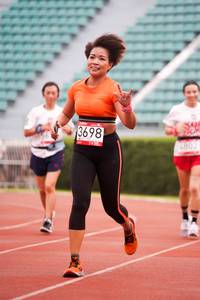 BIB: 3698, 4802
                            <button type="button" onclick="openModal(6046042)" class="btn btn-primary btn-sm float-right btn-popup" data-toggle="modal" data-target=".modal-high-quality">
                        <i class="fas fa-shopping-cart"></i> Add to Cart
                    </button>
                                            <button type="button" onclick="isThisMe(6046042, true)" class="btn btn-success btn-sm float-right btn-popup btn-isme hidden" data-toggle="tooltip" data-placement="bottom" title="นี่คือรูปของคุณใช่ไหม คลิกที่นี่เพื่อเอาเข้าอัลบั้ม">
                        <i class="fas fa-plus"></i> Add to album
                    </button>
                    <button type="button" onclick="isThisMe(6046042, false)" class="btn btn-warning btn-sm float-right btn-popup btn-isnotme hidden">
                        <i class="fas fa-ban"></i> Remove from album
                    </button>