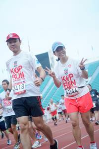 BIB: 2418, 4244, 7245, 
                            <button type="button" onclick="openModal(6070109)" class="btn btn-primary btn-sm float-right btn-popup" data-toggle="modal" data-target=".modal-high-quality">
                        <i class="fas fa-shopping-cart"></i> Add to Cart
                    </button>
                                            <button type="button" onclick="isThisMe(6070109, true)" class="btn btn-success btn-sm float-right btn-popup btn-isme hidden" data-toggle="tooltip" data-placement="bottom" title="นี่คือรูปของคุณใช่ไหม คลิกที่นี่เพื่อเอาเข้าอัลบั้ม">
                        <i class="fas fa-plus"></i> Add to album
                    </button>
                    <button type="button" onclick="isThisMe(6070109, false)" class="btn btn-warning btn-sm float-right btn-popup btn-isnotme hidden">
                        <i class="fas fa-ban"></i> Remove from album
                    </button>