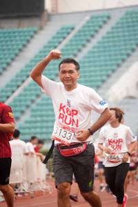 BIB: 3133, 978
                            <button type="button" onclick="openModal(6050119)" class="btn btn-primary btn-sm float-right btn-popup" data-toggle="modal" data-target=".modal-high-quality">
                        <i class="fas fa-shopping-cart"></i> Add to Cart
                    </button>
                                            <button type="button" onclick="isThisMe(6050119, true)" class="btn btn-success btn-sm float-right btn-popup btn-isme hidden" data-toggle="tooltip" data-placement="bottom" title="นี่คือรูปของคุณใช่ไหม คลิกที่นี่เพื่อเอาเข้าอัลบั้ม">
                        <i class="fas fa-plus"></i> Add to album
                    </button>
                    <button type="button" onclick="isThisMe(6050119, false)" class="btn btn-warning btn-sm float-right btn-popup btn-isnotme hidden">
                        <i class="fas fa-ban"></i> Remove from album
                    </button>