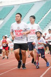 BIB: 201, 8140, 6092
                            <button type="button" onclick="openModal(6069657)" class="btn btn-primary btn-sm float-right btn-popup" data-toggle="modal" data-target=".modal-high-quality">
                        <i class="fas fa-shopping-cart"></i> Add to Cart
                    </button>
                                            <button type="button" onclick="isThisMe(6069657, true)" class="btn btn-success btn-sm float-right btn-popup btn-isme hidden" data-toggle="tooltip" data-placement="bottom" title="นี่คือรูปของคุณใช่ไหม คลิกที่นี่เพื่อเอาเข้าอัลบั้ม">
                        <i class="fas fa-plus"></i> Add to album
                    </button>
                    <button type="button" onclick="isThisMe(6069657, false)" class="btn btn-warning btn-sm float-right btn-popup btn-isnotme hidden">
                        <i class="fas fa-ban"></i> Remove from album
                    </button>