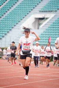 BIB: 1949
                            <button type="button" onclick="openModal(6053732)" class="btn btn-primary btn-sm float-right btn-popup" data-toggle="modal" data-target=".modal-high-quality">
                        <i class="fas fa-shopping-cart"></i> Add to Cart
                    </button>
                                            <button type="button" onclick="isThisMe(6053732, true)" class="btn btn-success btn-sm float-right btn-popup btn-isme hidden" data-toggle="tooltip" data-placement="bottom" title="นี่คือรูปของคุณใช่ไหม คลิกที่นี่เพื่อเอาเข้าอัลบั้ม">
                        <i class="fas fa-plus"></i> Add to album
                    </button>
                    <button type="button" onclick="isThisMe(6053732, false)" class="btn btn-warning btn-sm float-right btn-popup btn-isnotme hidden">
                        <i class="fas fa-ban"></i> Remove from album
                    </button>