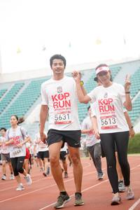 BIB: 201, 5631, 5613, 648
                            <button type="button" onclick="openModal(6053688)" class="btn btn-primary btn-sm float-right btn-popup" data-toggle="modal" data-target=".modal-high-quality">
                        <i class="fas fa-shopping-cart"></i> Add to Cart
                    </button>
                                            <button type="button" onclick="isThisMe(6053688, true)" class="btn btn-success btn-sm float-right btn-popup btn-isme hidden" data-toggle="tooltip" data-placement="bottom" title="นี่คือรูปของคุณใช่ไหม คลิกที่นี่เพื่อเอาเข้าอัลบั้ม">
                        <i class="fas fa-plus"></i> Add to album
                    </button>
                    <button type="button" onclick="isThisMe(6053688, false)" class="btn btn-warning btn-sm float-right btn-popup btn-isnotme hidden">
                        <i class="fas fa-ban"></i> Remove from album
                    </button>