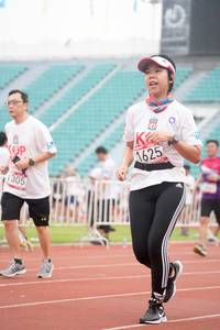 BIB: 1625, 1305
                            <button type="button" onclick="openModal(6057126)" class="btn btn-primary btn-sm float-right btn-popup" data-toggle="modal" data-target=".modal-high-quality">
                        <i class="fas fa-shopping-cart"></i> Add to Cart
                    </button>
                                            <button type="button" onclick="isThisMe(6057126, true)" class="btn btn-success btn-sm float-right btn-popup btn-isme hidden" data-toggle="tooltip" data-placement="bottom" title="นี่คือรูปของคุณใช่ไหม คลิกที่นี่เพื่อเอาเข้าอัลบั้ม">
                        <i class="fas fa-plus"></i> Add to album
                    </button>
                    <button type="button" onclick="isThisMe(6057126, false)" class="btn btn-warning btn-sm float-right btn-popup btn-isnotme hidden">
                        <i class="fas fa-ban"></i> Remove from album
                    </button>