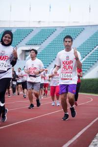 BIB: 2018, 52951066
                            <button type="button" onclick="openModal(6071967)" class="btn btn-primary btn-sm float-right btn-popup" data-toggle="modal" data-target=".modal-high-quality">
                        <i class="fas fa-shopping-cart"></i> Add to Cart
                    </button>
                                            <button type="button" onclick="isThisMe(6071967, true)" class="btn btn-success btn-sm float-right btn-popup btn-isme hidden" data-toggle="tooltip" data-placement="bottom" title="นี่คือรูปของคุณใช่ไหม คลิกที่นี่เพื่อเอาเข้าอัลบั้ม">
                        <i class="fas fa-plus"></i> Add to album
                    </button>
                    <button type="button" onclick="isThisMe(6071967, false)" class="btn btn-warning btn-sm float-right btn-popup btn-isnotme hidden">
                        <i class="fas fa-ban"></i> Remove from album
                    </button>